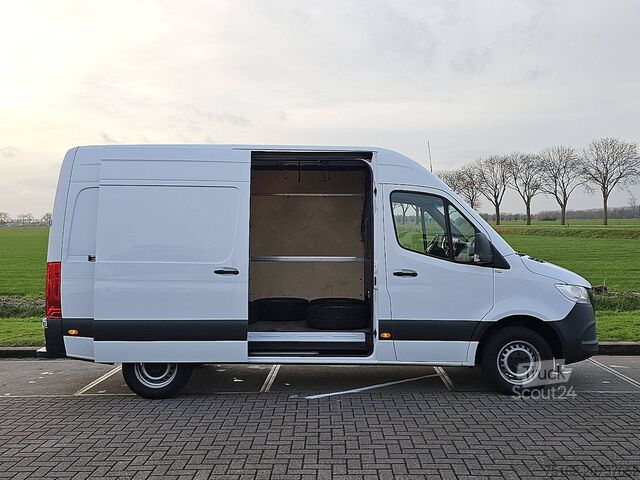 High-roof van MERCEDES-BENZ SPRINTER 316 L2H2 Navi RWD