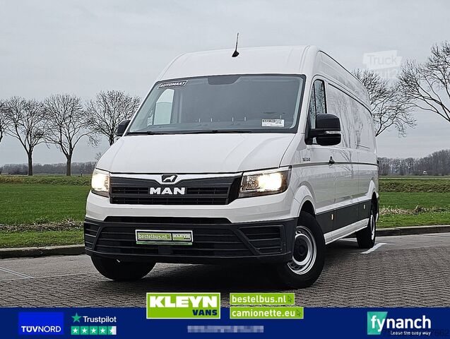 Camioneta familiar de techo alto M.A.N. TGE 3.140