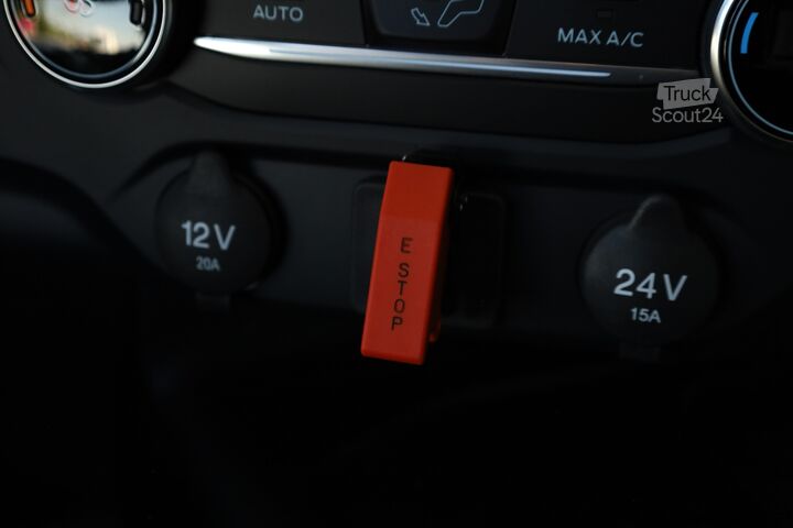 Standart çekici ünitesi Ford F-Max nuovo