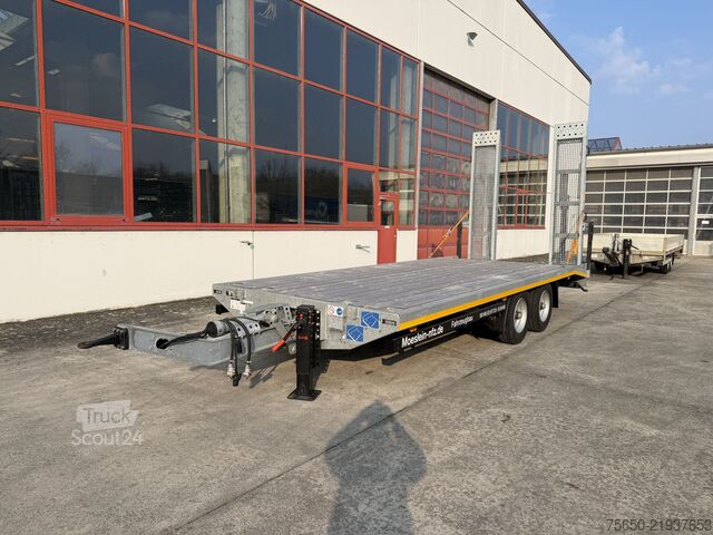 Remorcă cu platformă joasă Möslein TTS 11 Schwebheim  Tandemtieflader, Neuwertig