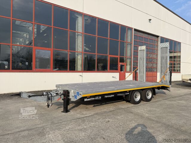 Remorcă cu platformă joasă Möslein TTS 11 Schwebheim  Tandemtieflader, Neuwertig