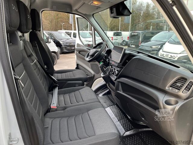 Mikroautobusas IVECO Daily 35S18HA8 V Automatik 3,5T AHK Navi RüKa