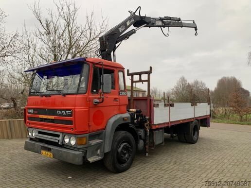 Φορτηγό γερανού DAF 2300 4X2 - HIAB 140 CRANE TRUCK