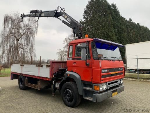 Φορτηγό γερανού DAF 2300 4X2 - HIAB 140 CRANE TRUCK