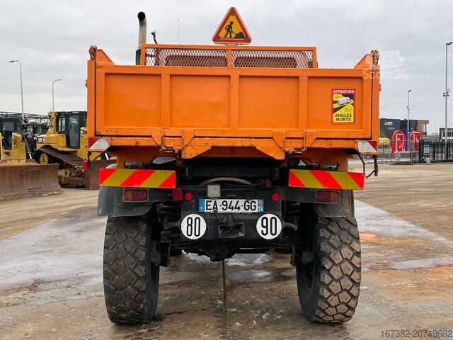 Tipper MercedesBenz Unimog U1600