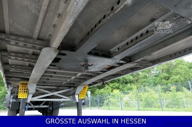 Naczepa otwarta z plandeką SCHMITZ CARGOBULL 6to Leergewicht Liftachse XL+Getränke ¤429.-mtl