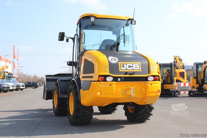 Kolesni nakladalnik JCB 406 Stufe V inkl. Gabel + Schaufel