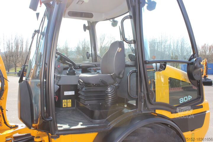 Kolesni nakladalnik JCB 406 Stufe V inkl. Gabel + Schaufel