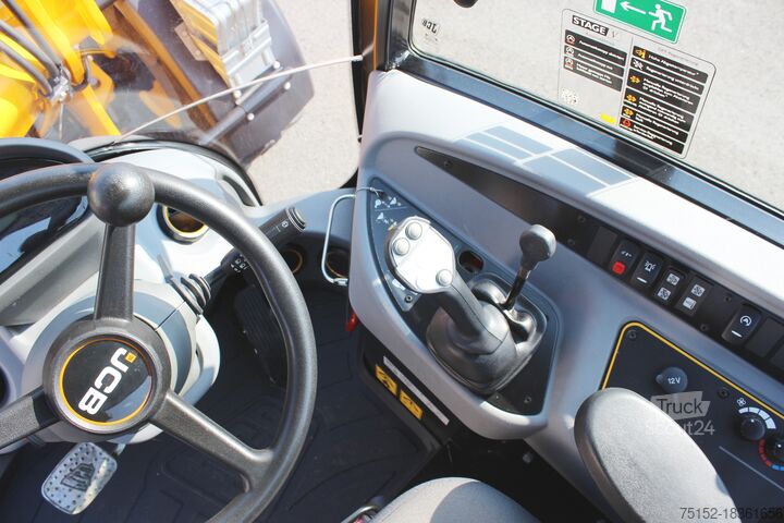 Kolesový nakladač 406 stupeň V + vidlica + lyžica JCB 406 Stufe V inkl. Gabel + Schaufel