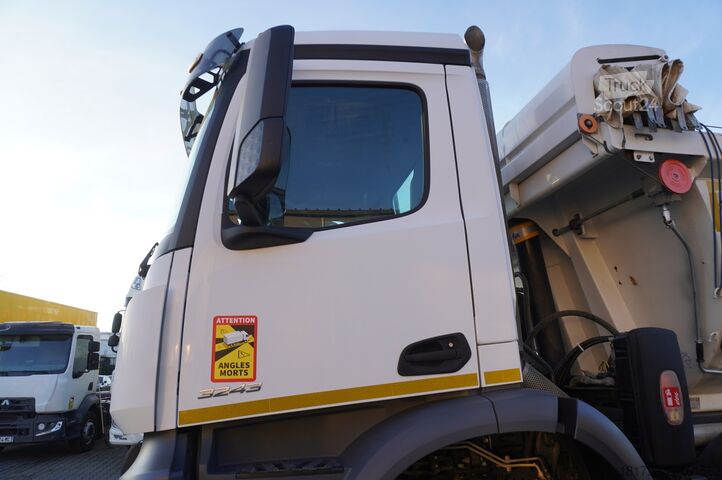 ανατρεπόμενο Mercedes-Benz Arocs 3243 E6 8x4 / Tipper / 120 tho. km