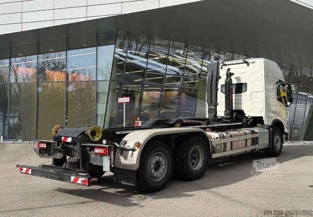 Camion con gancio Volvo FM 460 6X2*4 / HIAB ULT21S61 hooklift