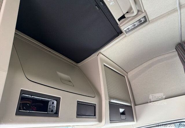 Kravas automašīna ar āķi Volvo FM 460 6X2*4 / HIAB ULT21S61 hooklift