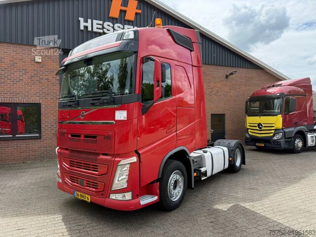 Standard-SZM Volvo FH 460 Globetrotter 2x tank NL Truck APK/TUV 01...