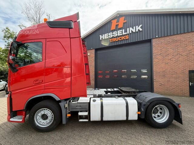 Standard-SZM Volvo FH 460 Globetrotter 2x tank NL Truck APK/TUV 01...