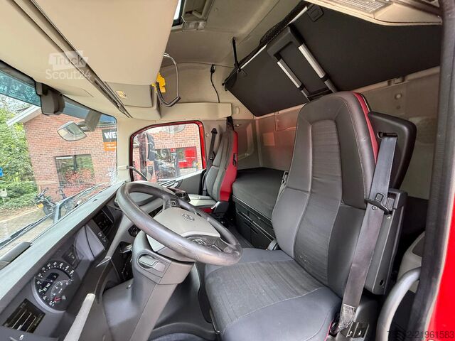 Standard-SZM Volvo FH 460 Globetrotter 2x tank NL Truck APK/TUV 01...