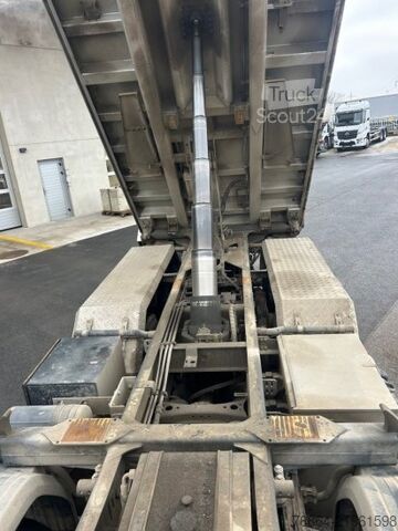 Tresidig tippbil SCANIA P450 XT ,8X4 MEILLER GESTEINSKIPPER, BORDMATIK,  RETARDER