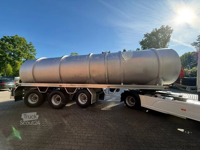 Depósito D-TEC 36m3 RVS Mestoplegger/Gulle/manure 6m3 Borger p...