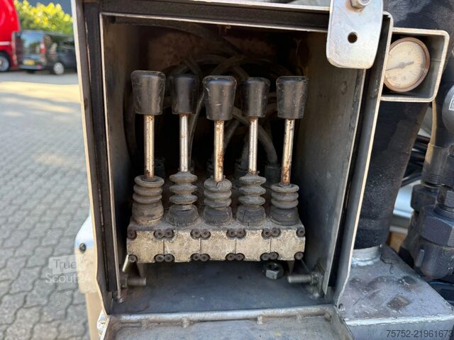 Depósito D-TEC 36m3 RVS Mestoplegger/Gulle/manure 6m3 Borger p...