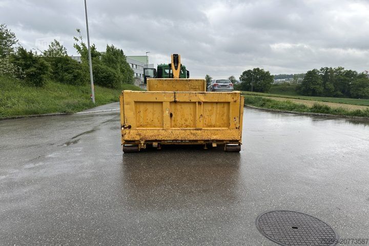 Kontejner s kavljem Hakenmulde mit Sörling