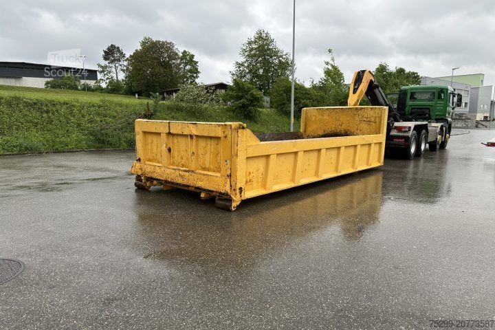 Kontejner s kavljem Hakenmulde mit Sörling