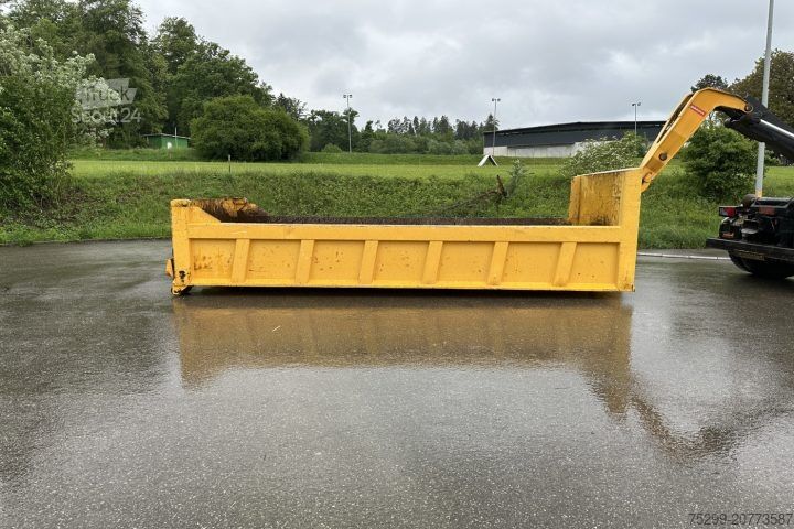 Kontejner s kavljem Hakenmulde mit Sörling