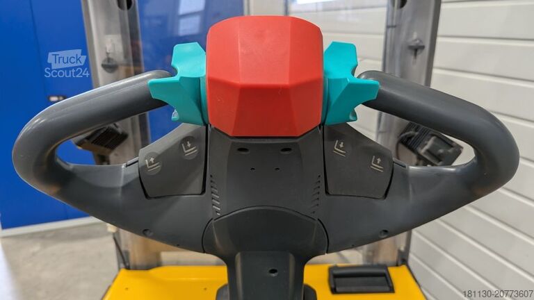 Ročni viličar Jungheinrich ERC 212 115 290 ZZ