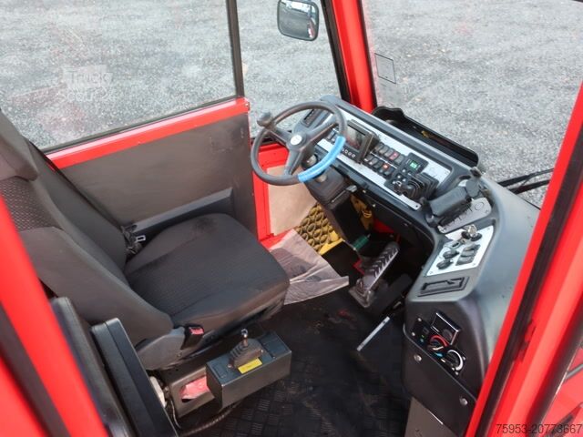 Standardni vlačilec Terberg Terberg YT 222 4x2 Rangiermaschine