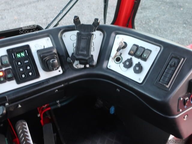 Standardni vlačilec Terberg Terberg YT 222 4x2 Rangiermaschine