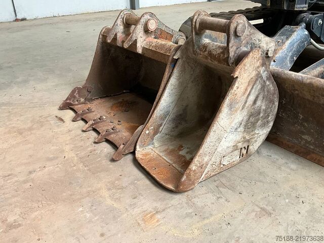 Midi gravemaskine Kubota KX 080-4