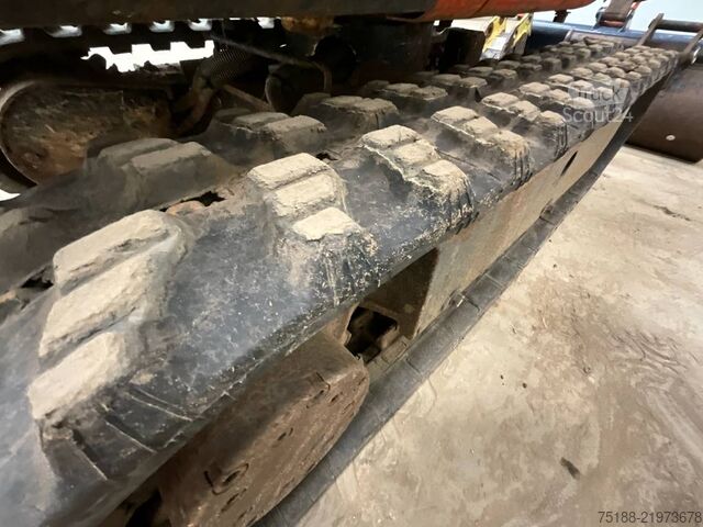 Miniexcavadora Kubota K 008-3