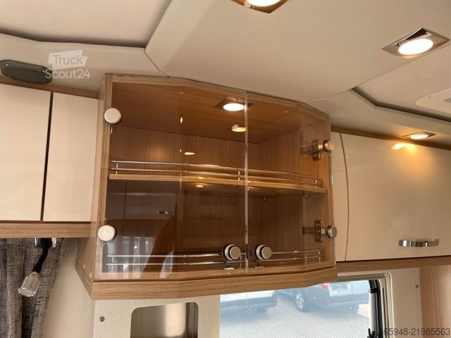 Autorulotă cu alcovă PHOENIX Maxi 7900 QRSL *Fahrsicherheit*Diesel-Hzg