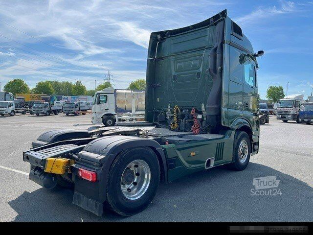 Trattore stradale standard MERCEDES-BENZ Actros 1851 LS HAD 4x4 Retarder+Xenon+Hydraulik
