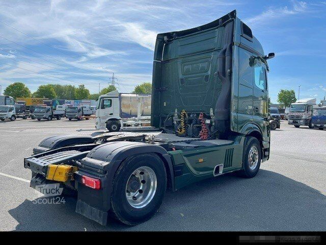 Trattore stradale MERCEDES-BENZ Actros 1851 LS HAD 4x4 Retarder+Xenon+Hydraulik
