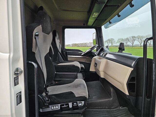 Suitcase M.A.N. 8.180 TGL Möbelkoffer