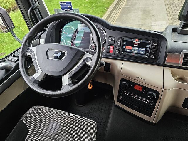 Suitcase M.A.N. 8.180 TGL Möbelkoffer