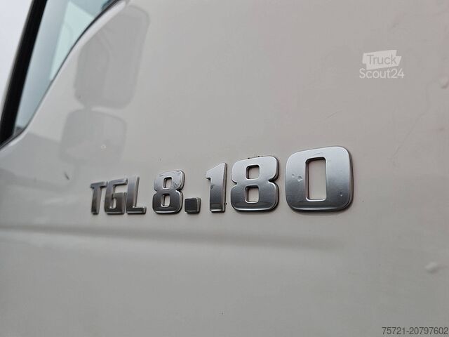 Suitcase M.A.N. 8.180 TGL Möbelkoffer