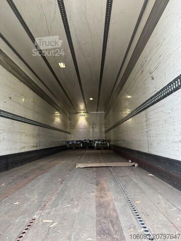 Maleta LAG 2ass gestuurde oplegger