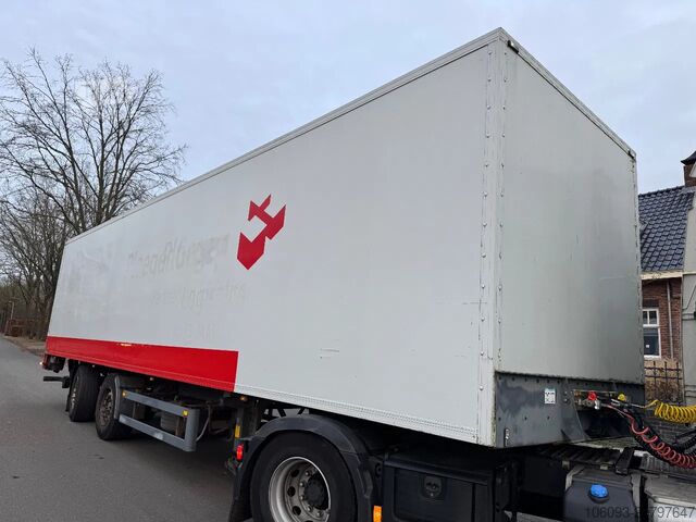 Maleta LAG 2ass gestuurde oplegger