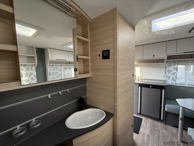 Τροχόσπιτο FENDT Apero Activ 390 FH Ausgestellt!