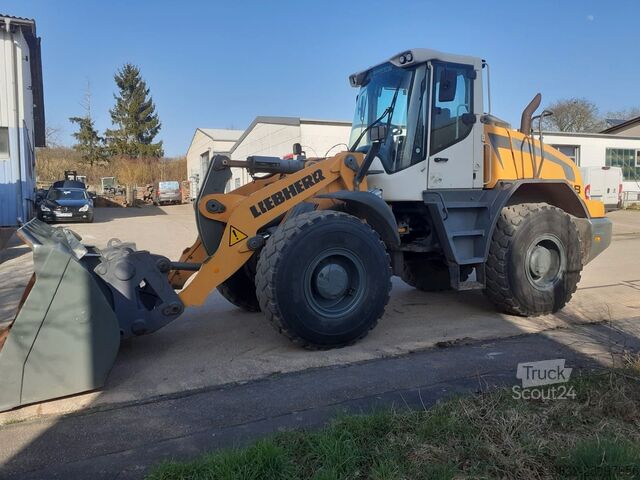 Колісний навантажувач LIEBHERR L 524 kein 514 538 542 546 sehr schöne Maschine