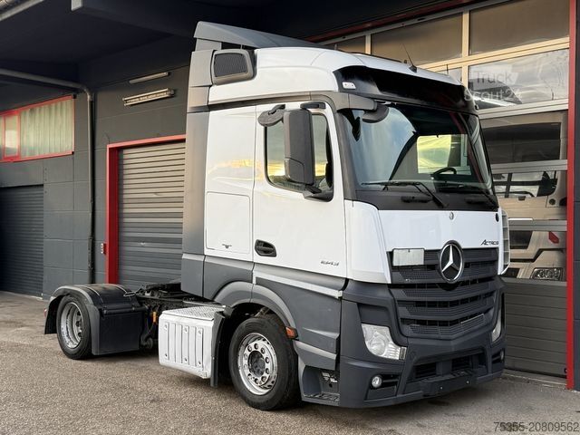 Objemový tahač MERCEDES-BENZ Actros 1843 Retarder Klima Mega Jumbo Temomat