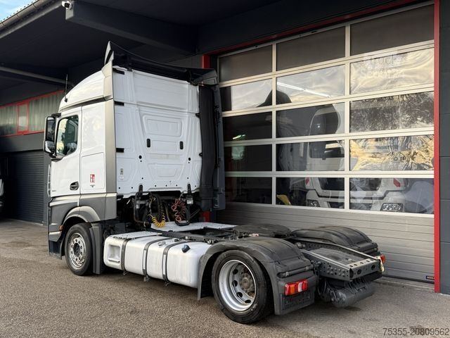 Objemový tahač MERCEDES-BENZ Actros 1843 Retarder Klima Mega Jumbo Temomat