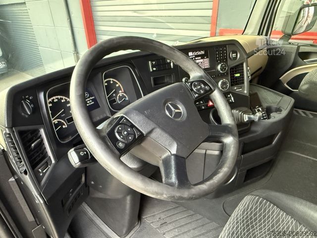 Objemový tahač MERCEDES-BENZ Actros 1843 Retarder Klima Mega Jumbo Temomat