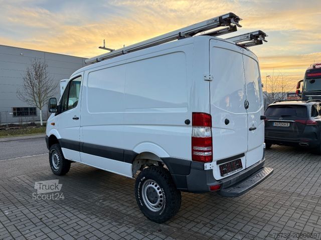 Κλειστό βαν MERCEDES-BENZ Sprinter 316 CDI kompakt IGLHAUT 4X4/Klima
