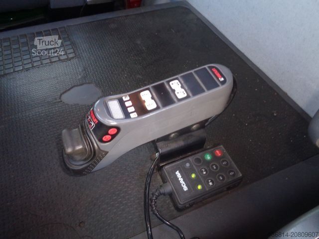 Autocamion cu cârlig pentru containere SCANIA G420 8x2 Hiab Abroller Retarder Klima