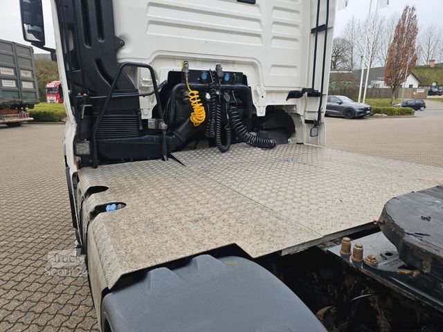 Cap tractor standard MAN TGX 24.500