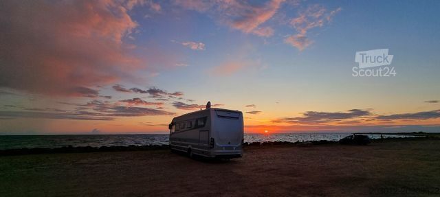 Autorulotă integrată NIESMANN+BISCHOFF Flair 880 BE