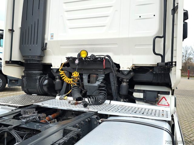 Standard dragbil IVECO Stralis 480 / ZF Intarder / Standklimaanlage