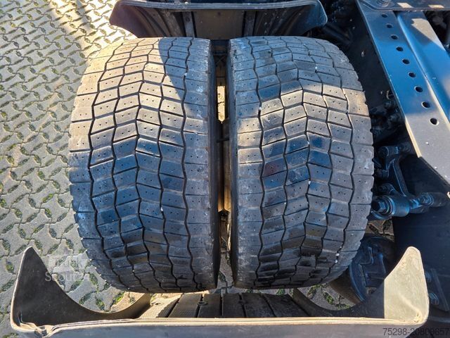 Standard dragbil IVECO Stralis 480 / ZF Intarder / Standklimaanlage