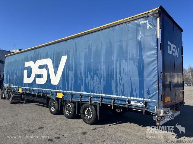 Naczepa otwarta z plandeką Schmitz Cargobull Semitrailer Curtainsider Mega